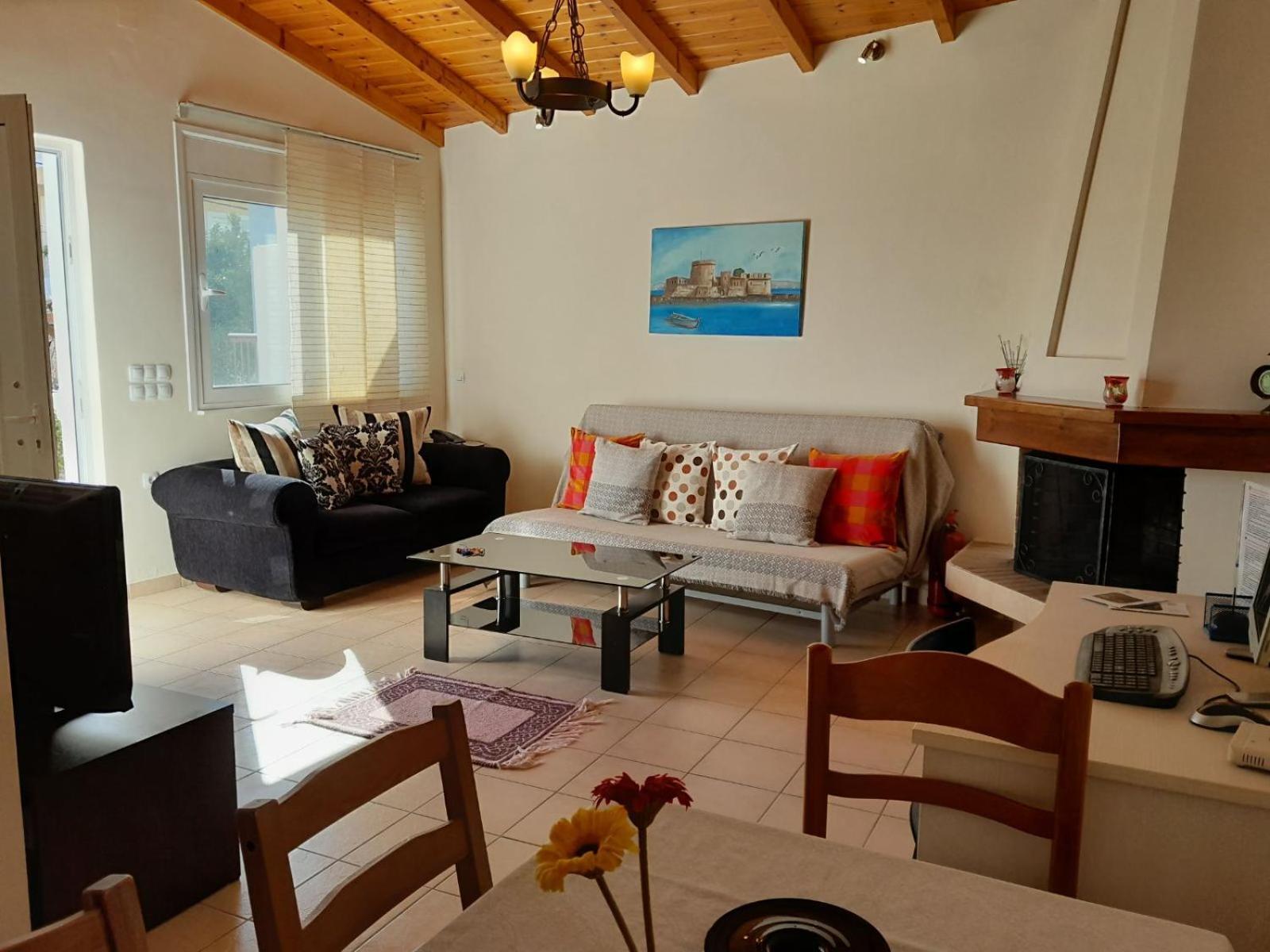 Omorfi Poli 120 Sqm Apartment Nauplie Extérieur photo