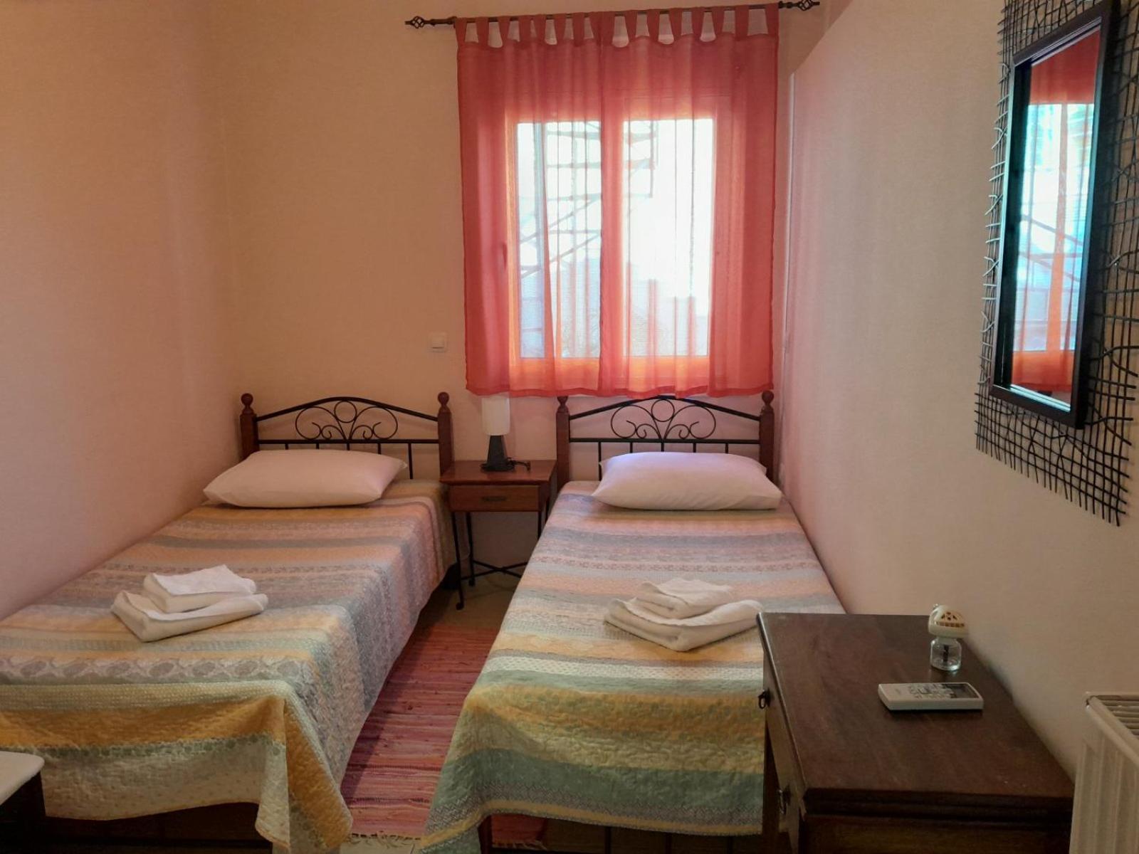 Omorfi Poli 120 Sqm Apartment Nauplie Extérieur photo
