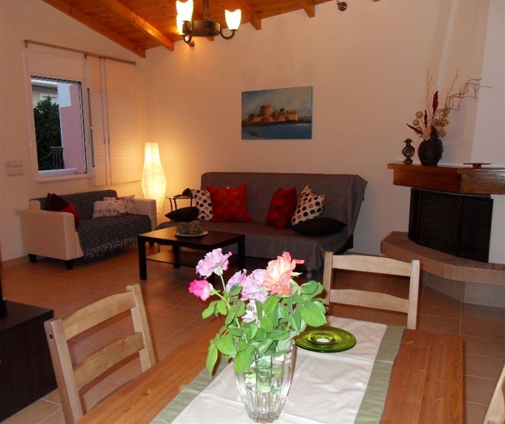 Omorfi Poli 120 Sqm Apartment Nauplie Extérieur photo