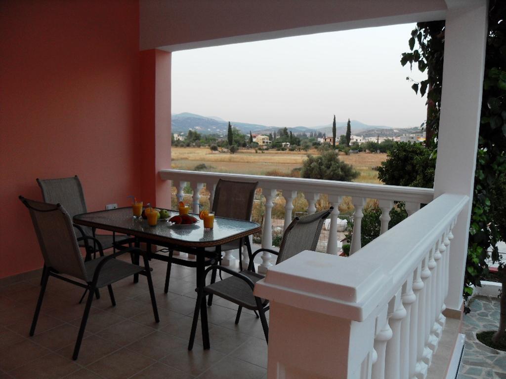 Omorfi Poli 120 Sqm Apartment Nauplie Extérieur photo